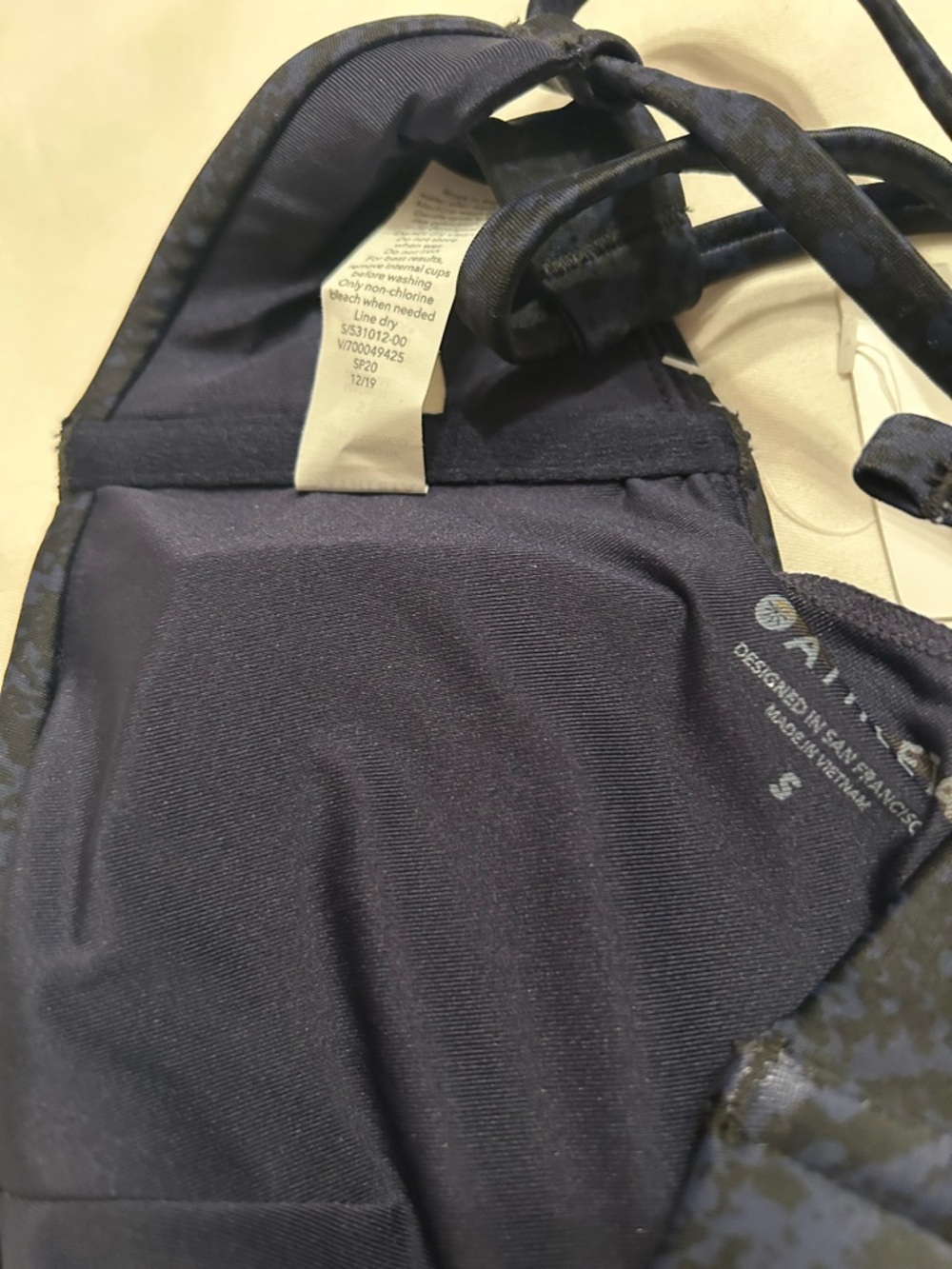 Athleta D-DD Snake Triangle Bikini Top Size Small Blue/Black NWT - Picture 6 of 9